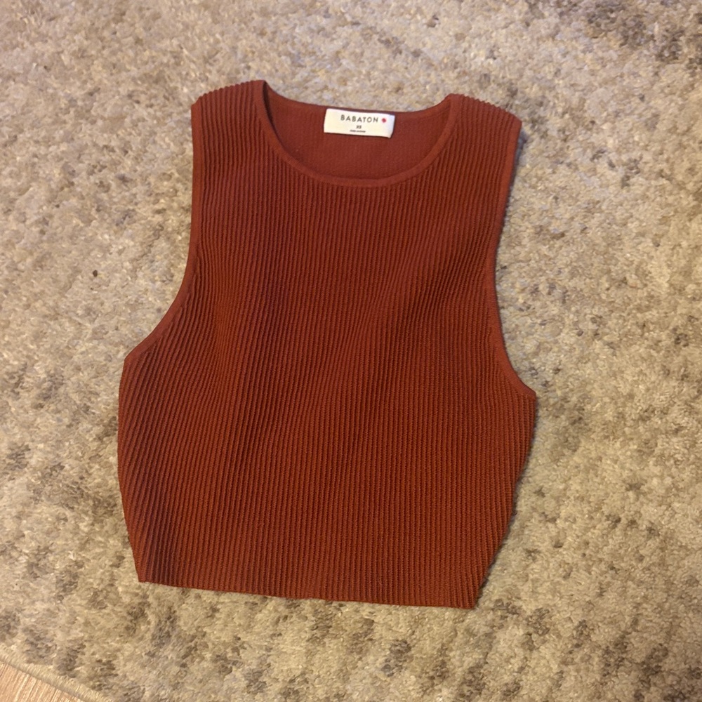 ARTIZIA Babaton Sculpt ribbed top